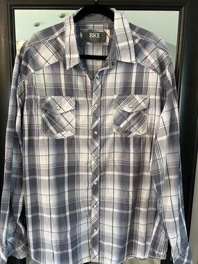 BKE Men’s Gray and White Plaid Button-Down Shirt